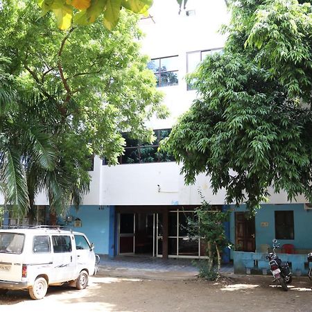 Hotel Siva Sakthi Tiruvannāmalai Zewnętrze zdjęcie