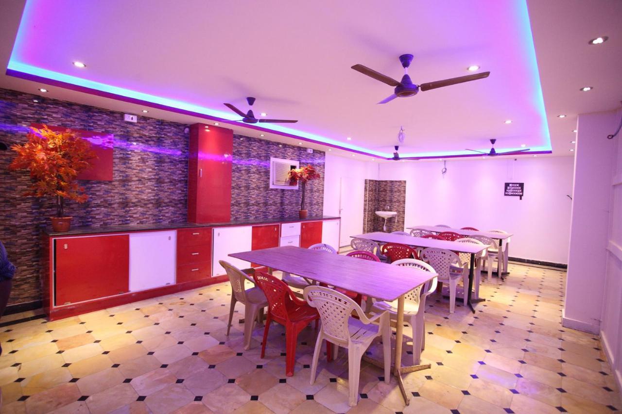 Hotel Siva Sakthi Tiruvannāmalai Zewnętrze zdjęcie