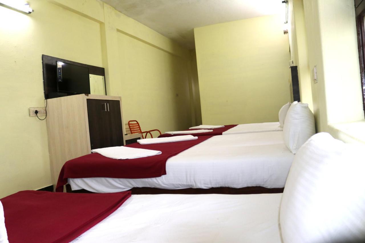 Hotel Siva Sakthi Tiruvannāmalai Zewnętrze zdjęcie