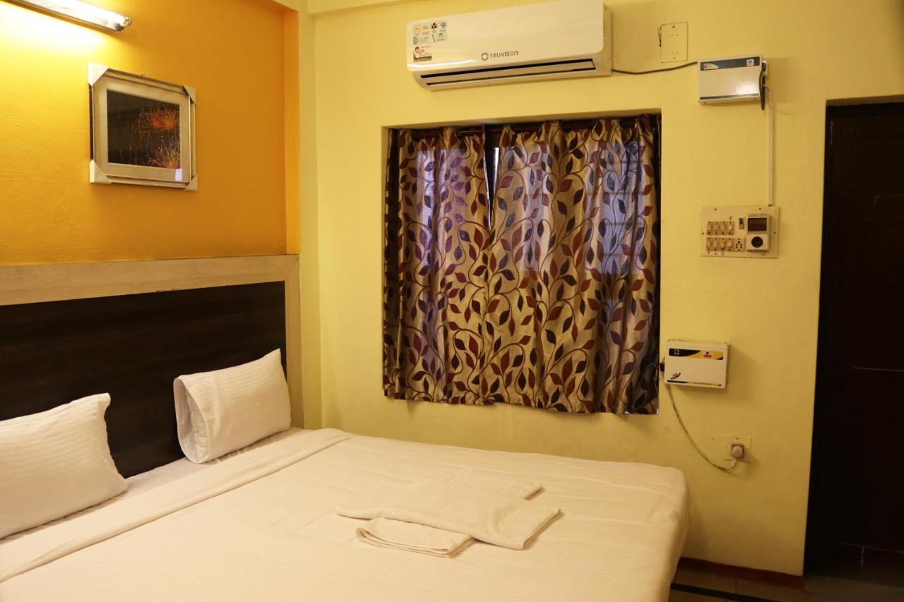 Hotel Siva Sakthi Tiruvannāmalai Zewnętrze zdjęcie