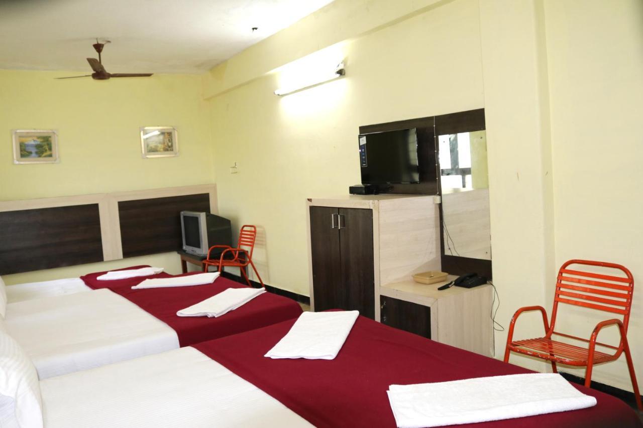 Hotel Siva Sakthi Tiruvannāmalai Zewnętrze zdjęcie